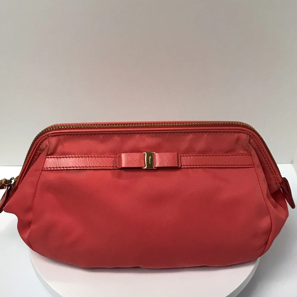 Salvatore Ferragamo Vara Ribbon Large Nylon Cosmetic Bag 😍